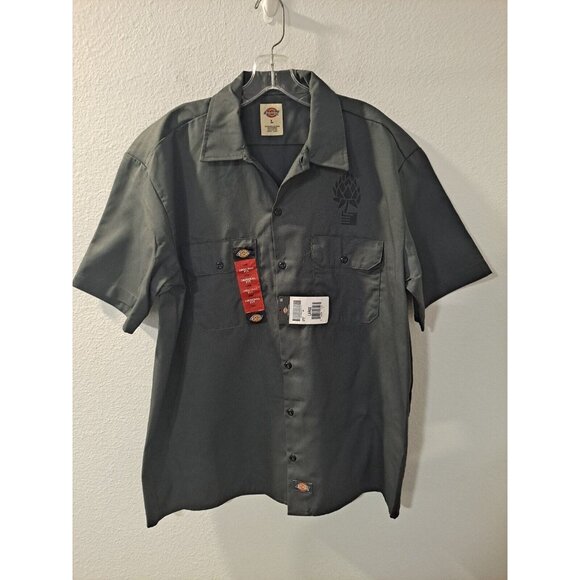 Dickies Original Fit Men Gray Work Button Down Shirt Company Logo Large NWT - Picture 1 of 11